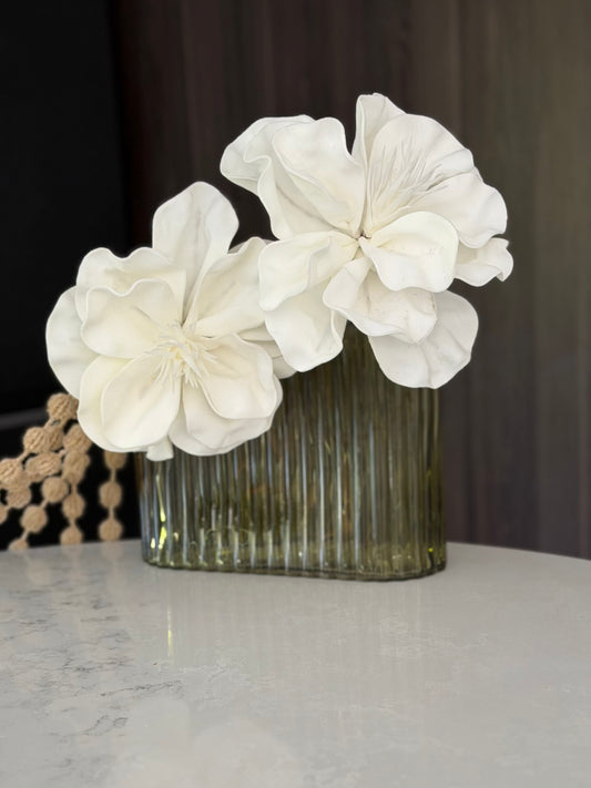 The Emerra Large Curve Vessel