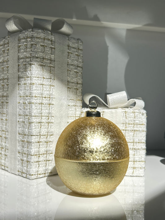 Medium Gold Baubles Candle